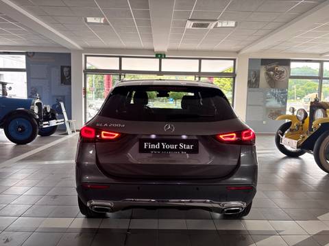2021 Mercedes-Benz GLA — sličica 7