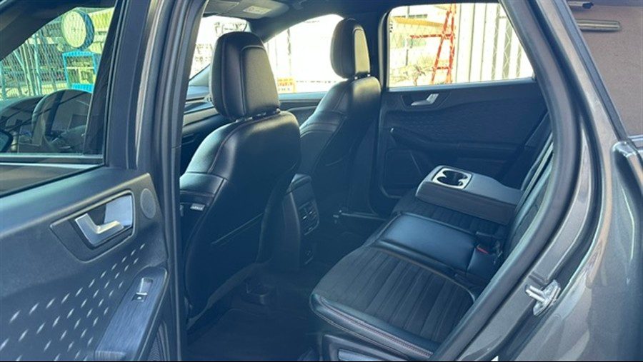 2020 Ford Kuga — fotografija 20