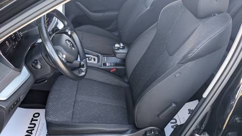 2022 Škoda Octavia — sličica 10