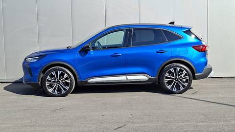 2025 Ford Kuga — sličica 2