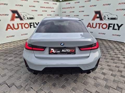 2024 BMW Serija 3 M Sport — sličica 7