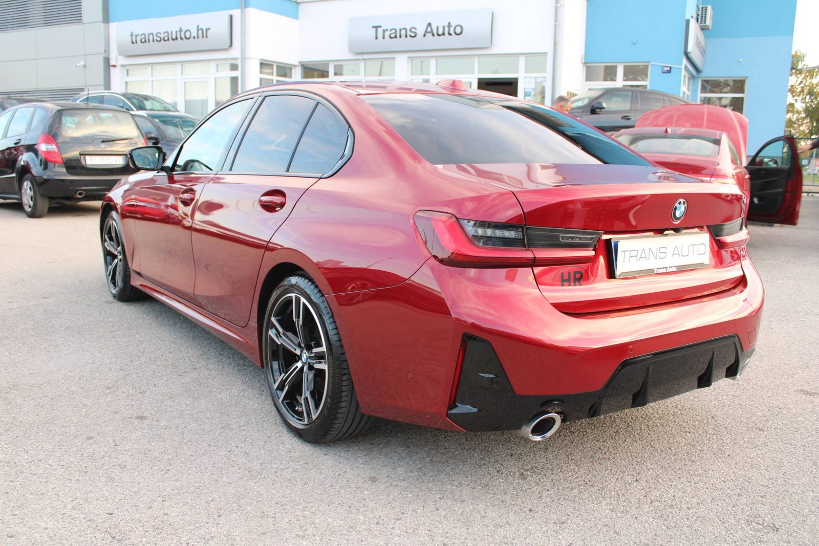 2025 BMW Serija 3 — fotografija 7