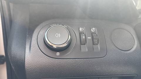 2021 Opel Combo van — sličica 16