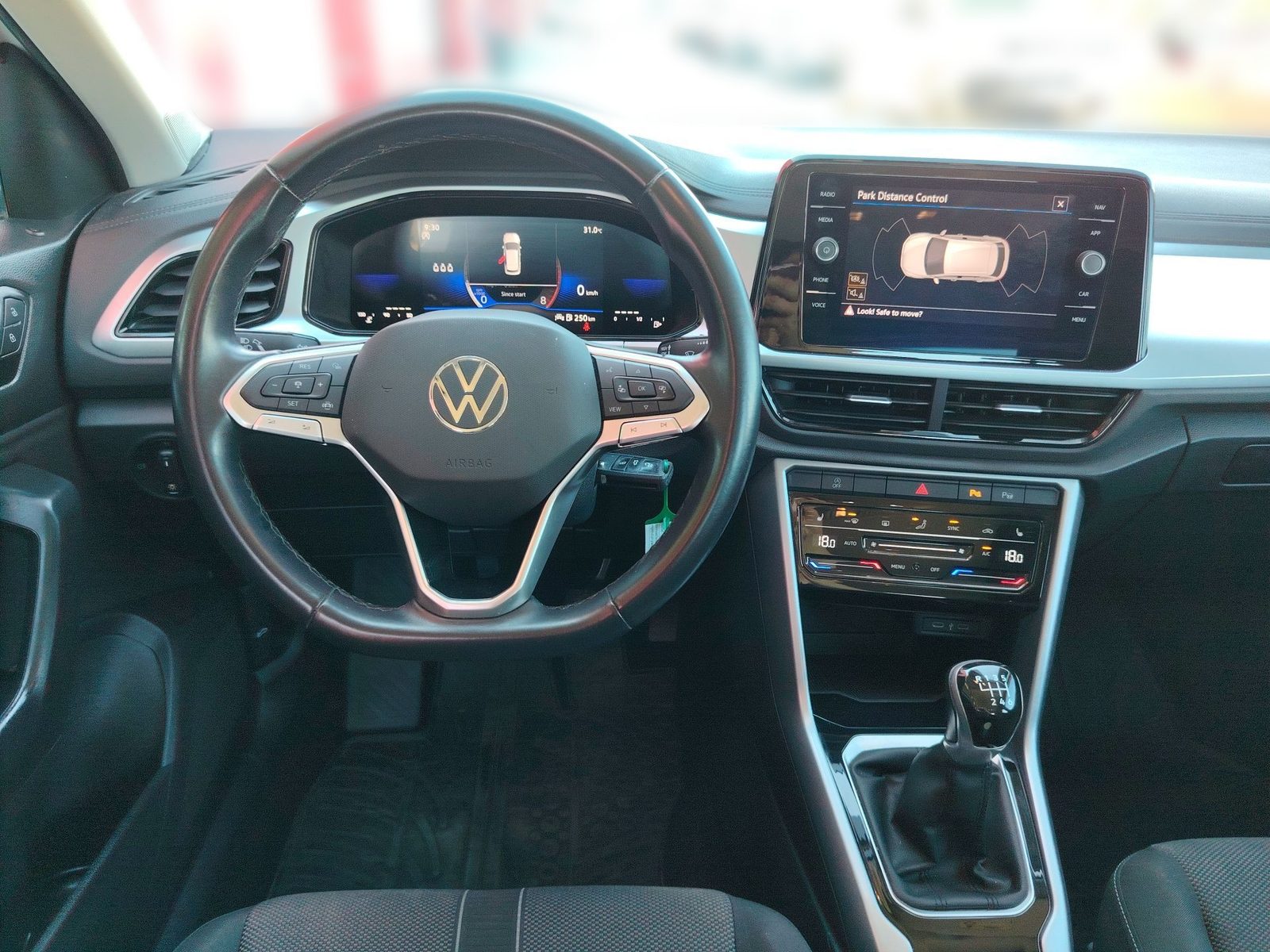 2023 Volkswagen T-Roc — fotografija 15