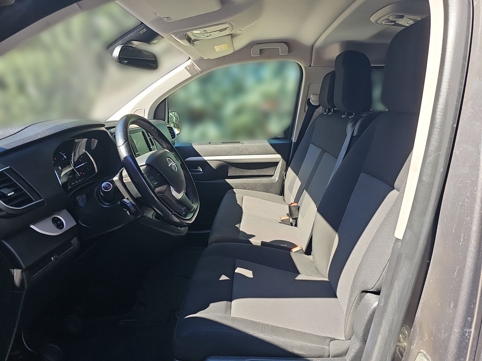 2021 Opel Zafira — fotografija 13