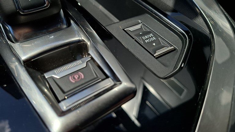 2021 Peugeot 5008 — fotografija 16