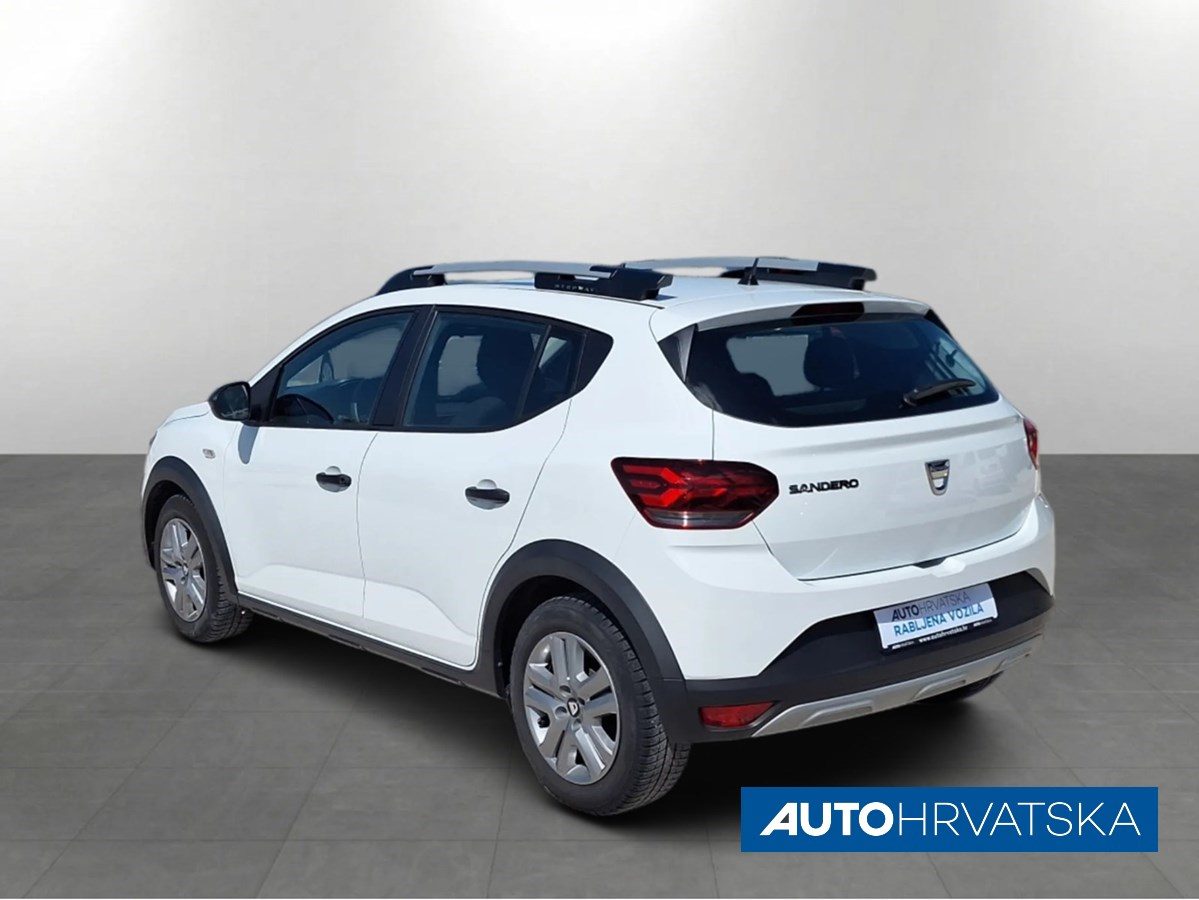 2022 Dacia Sandero — fotografija 7