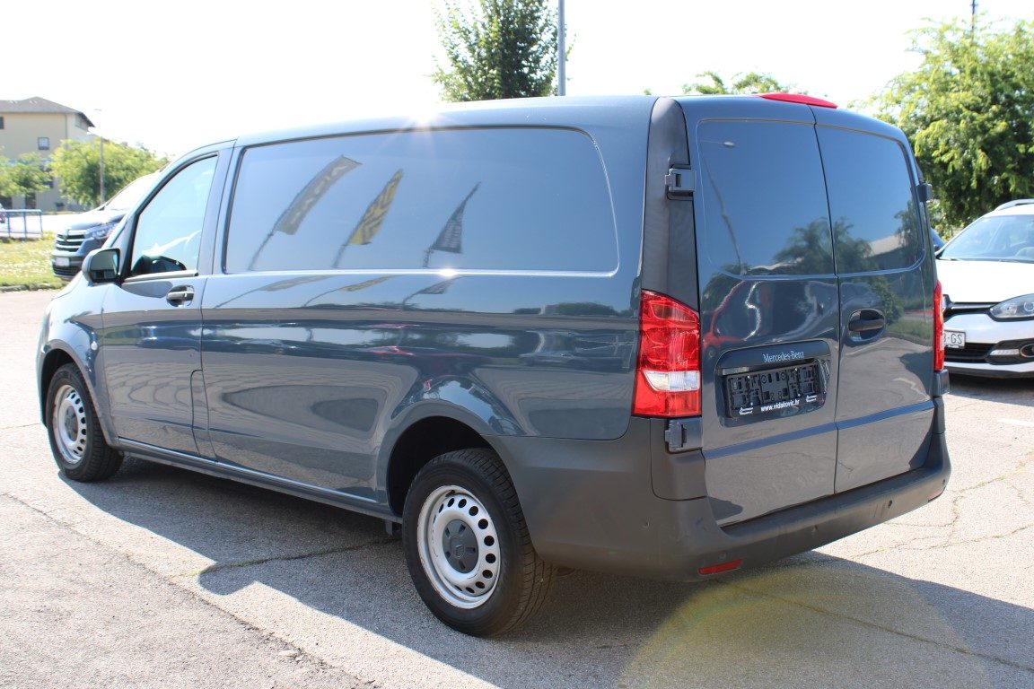 2020 Mercedes-Benz Vito — fotografija 4