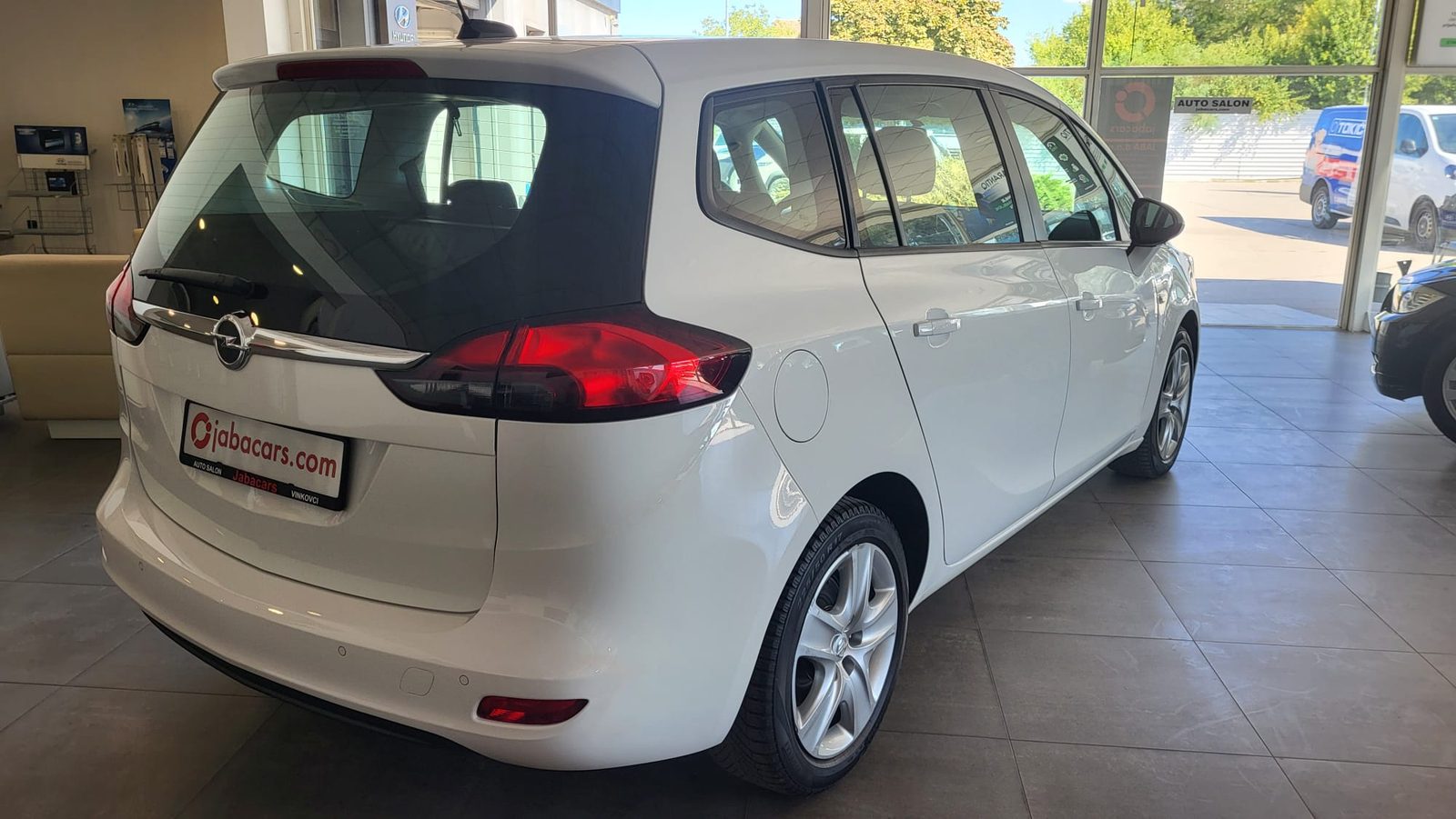 2018 Opel Zafira — fotografija 11