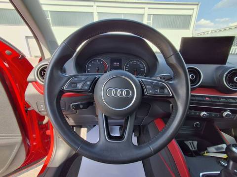 2020 Audi Q2 — sličica 21