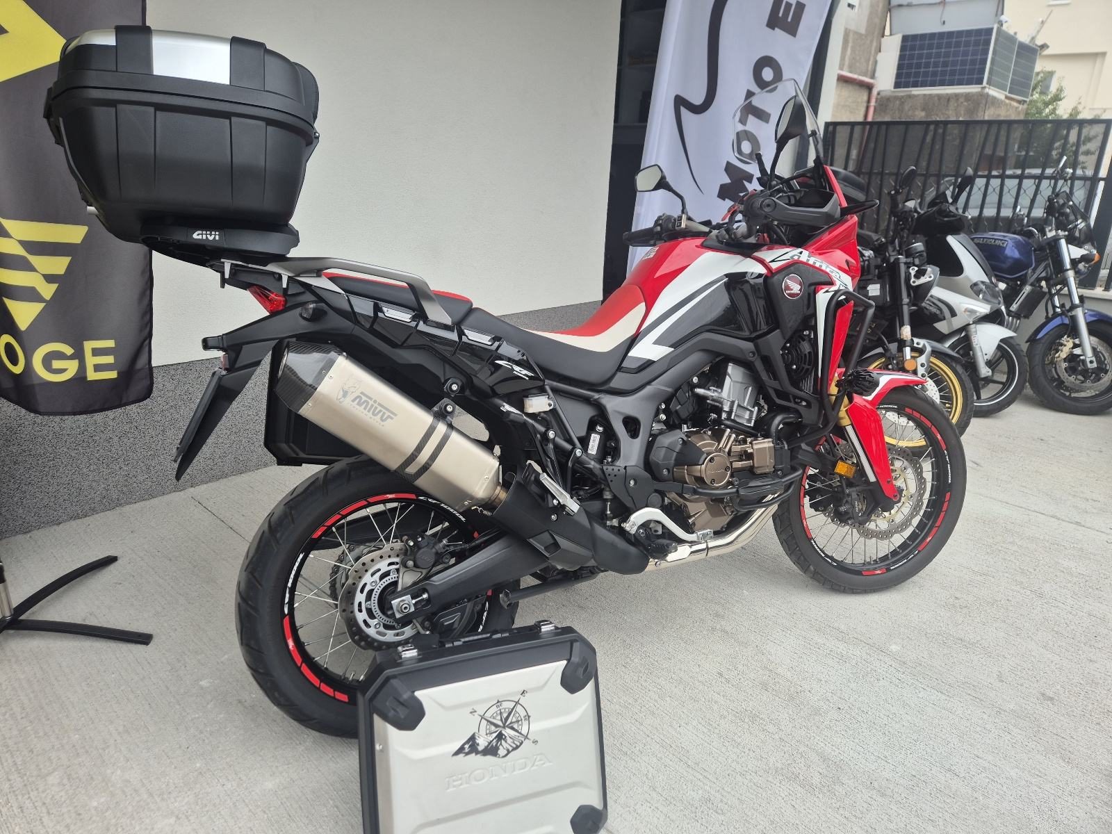 2017 Honda Africa Twin — fotografija 16