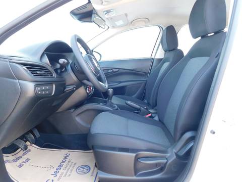 2022 Fiat Tipo — sličica 7