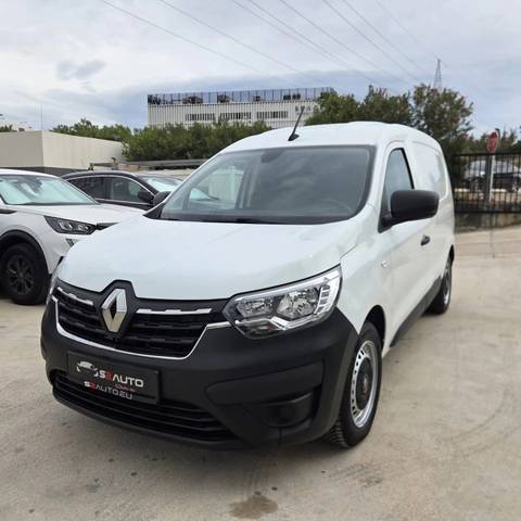 2022 Renault Express
