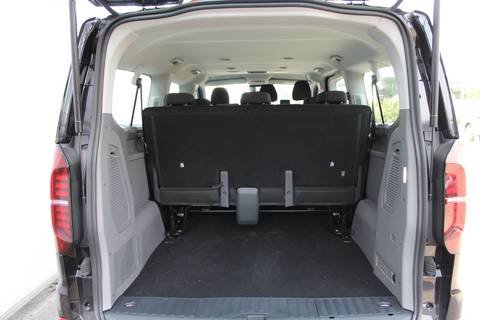 2026 Volkswagen Caravelle — sličica 14