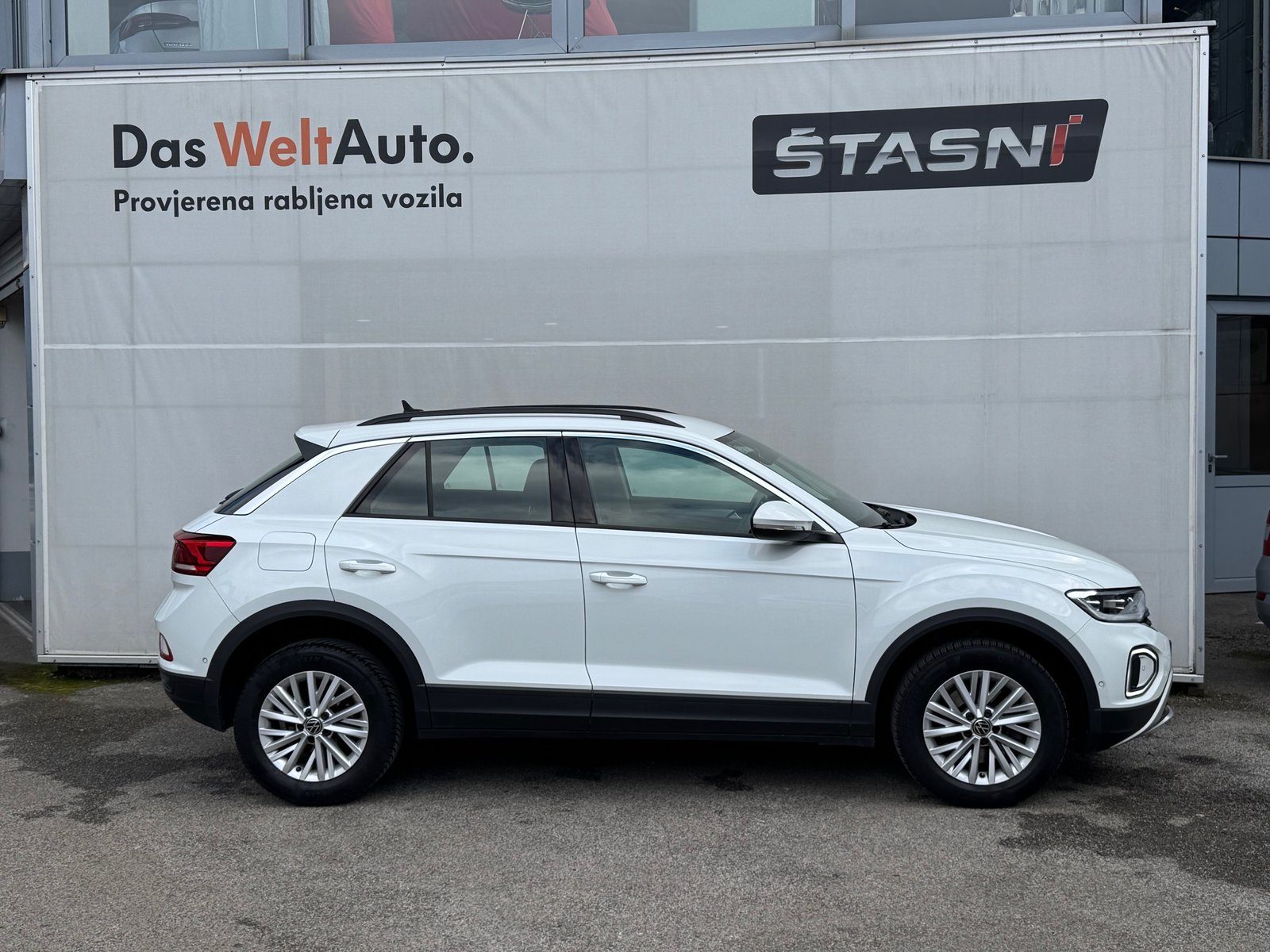 2023 Volkswagen T-Roc — fotografija 7