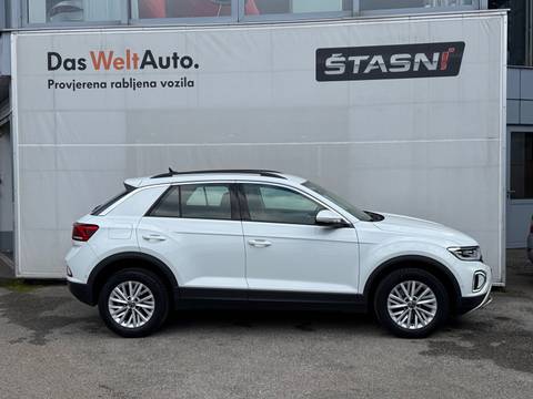2023 Volkswagen T-Roc — sličica 7