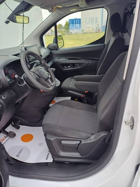 2023 Opel Combo — sličica 10