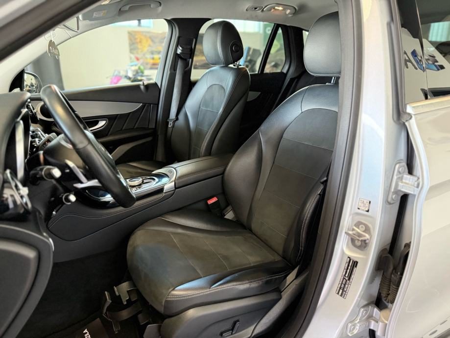 2018 Mercedes-Benz GLC — fotografija 9