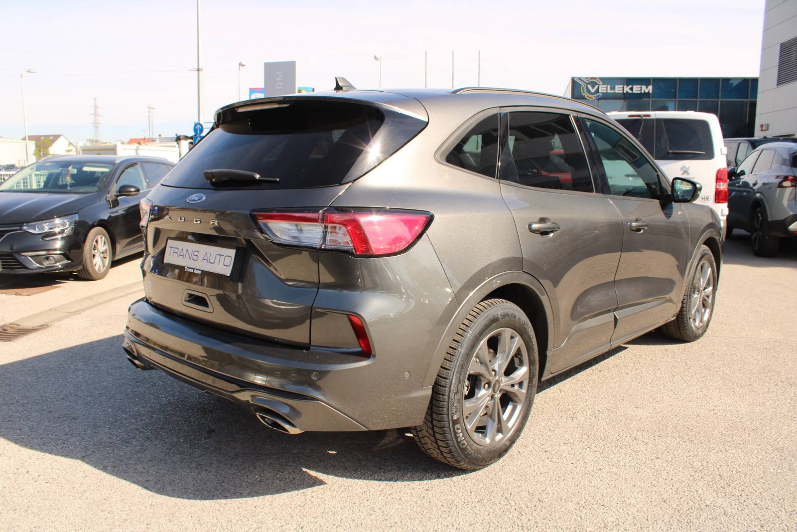 2023 Ford Kuga — fotografija 5