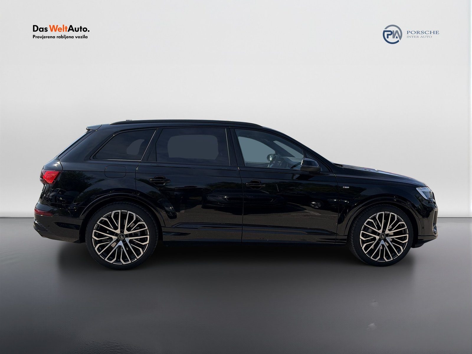2026 Audi Q7 S line — fotografija 7