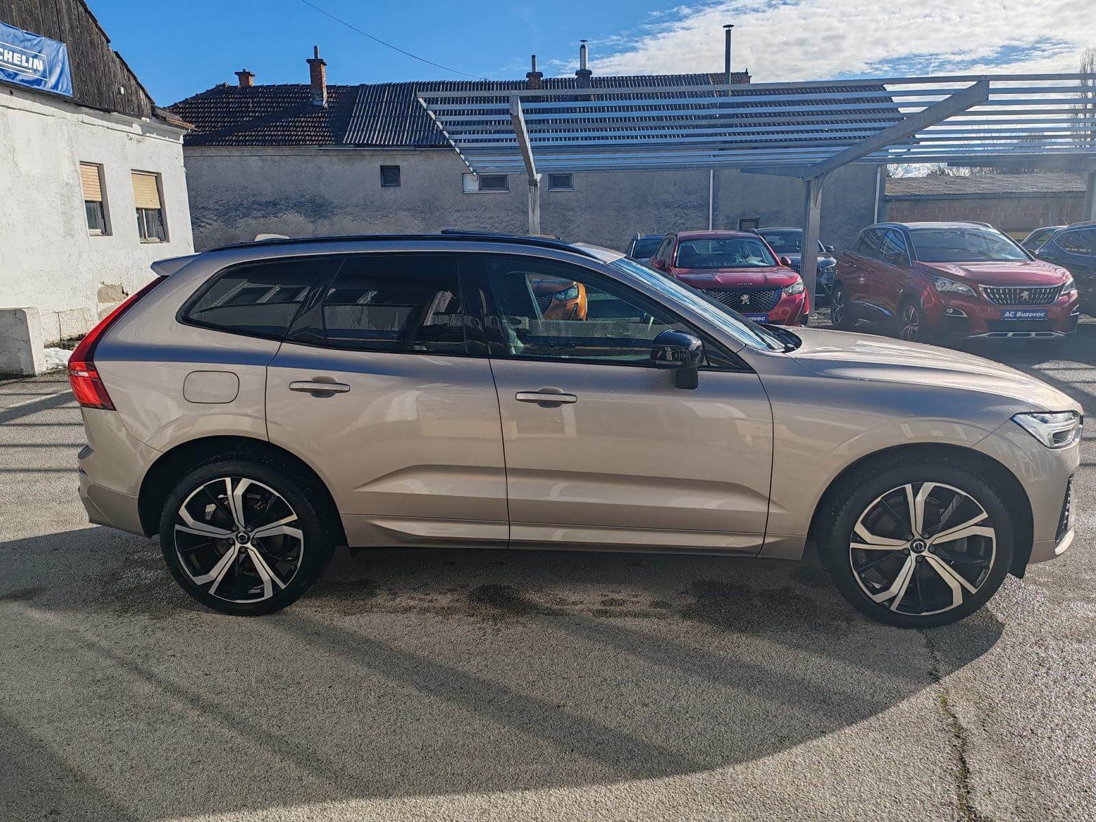 2023 Volvo XC60 — fotografija 7