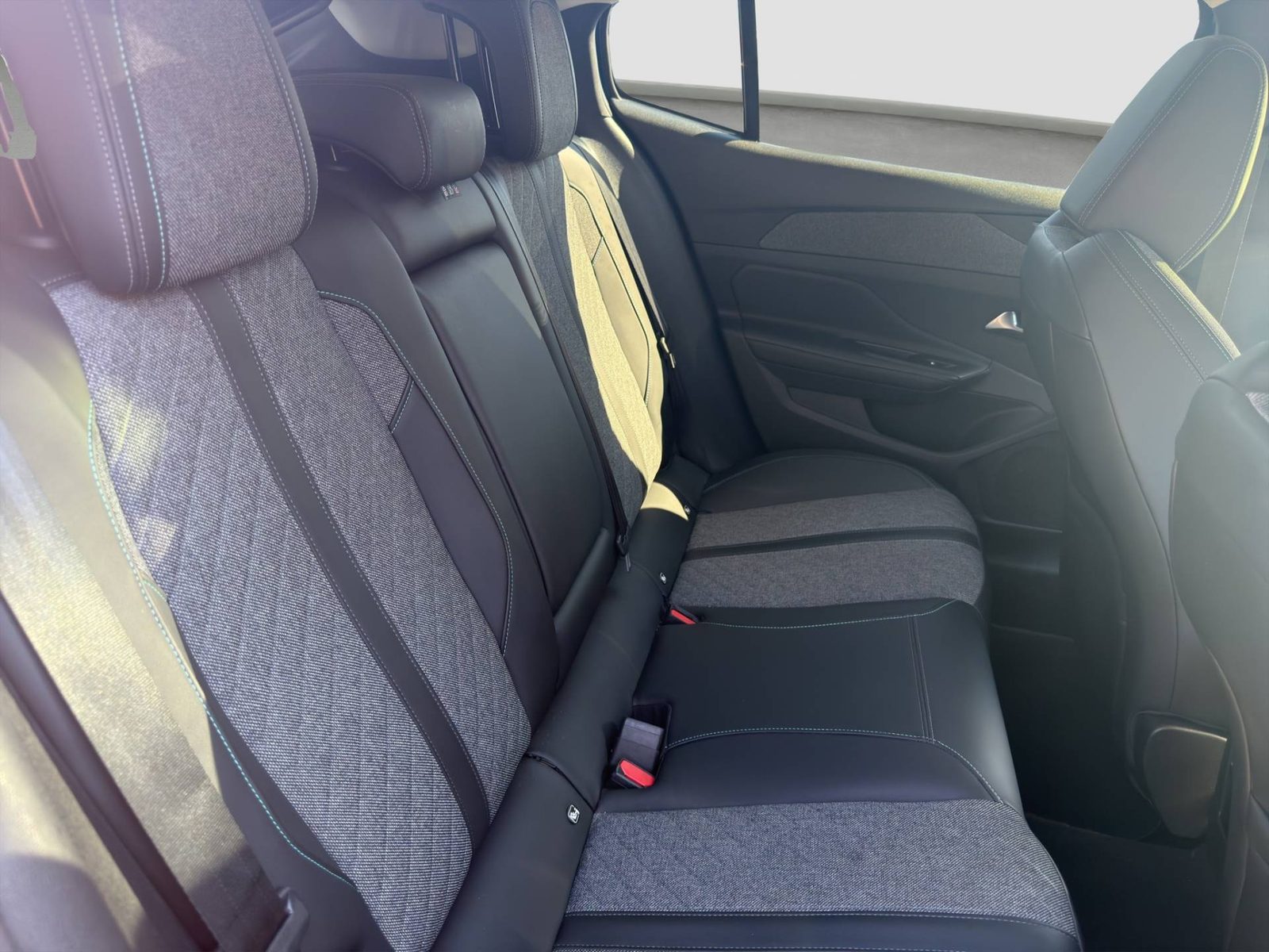 2023 Peugeot Peugeot 408 — fotografija 19