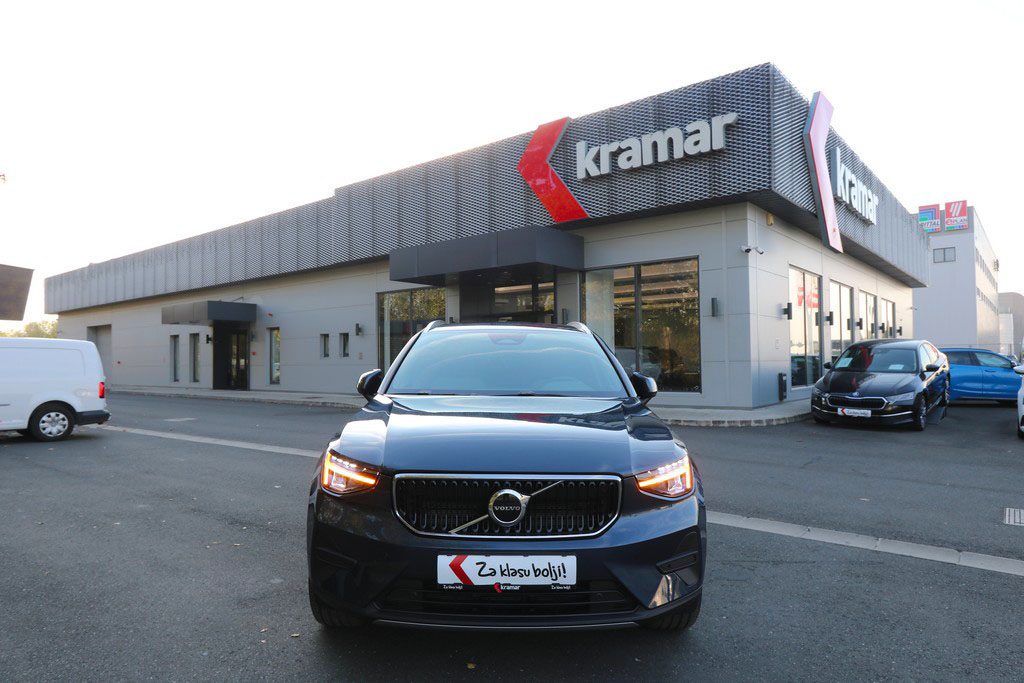 2026 Volvo XC40 — fotografija 4