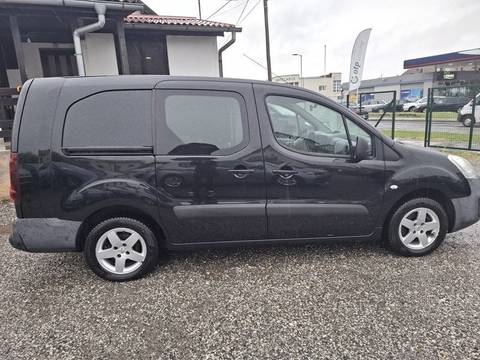 2015 Peugeot Partner — sličica 4