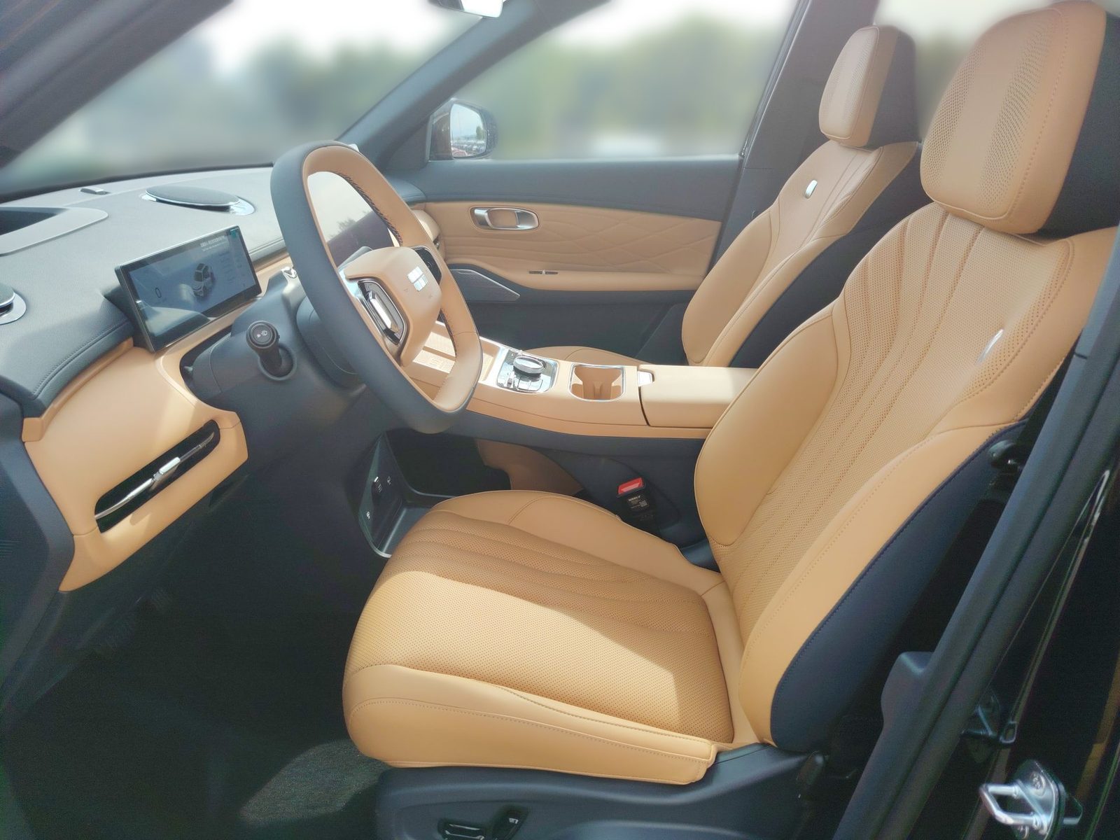 2026 Geely Starray EM-i — fotografija 12