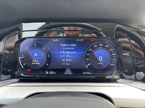 2024 Volkswagen Golf — sličica 30