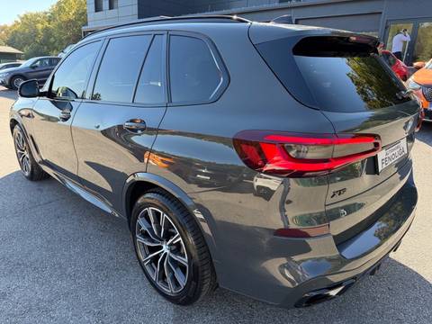 2023 BMW X5 M Sport — sličica 4