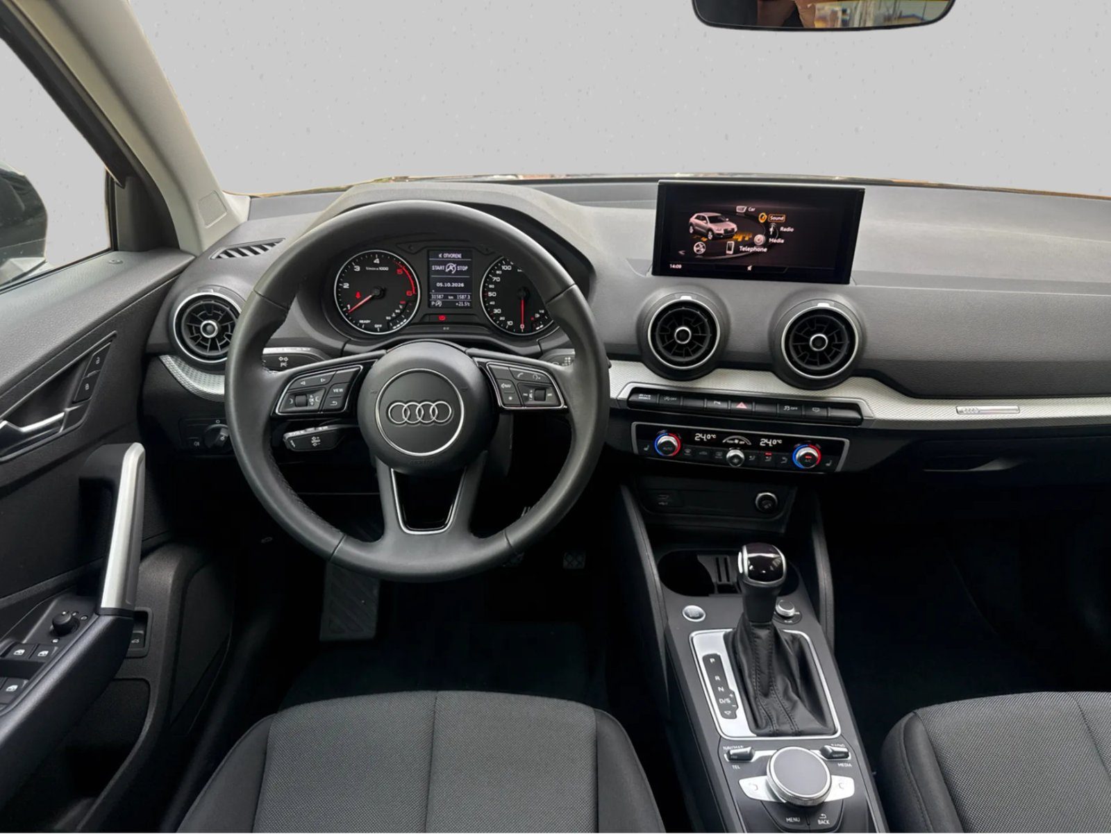 2024 Audi Q2 — fotografija 10