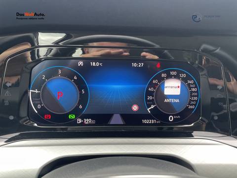 2022 Volkswagen Golf — sličica 15