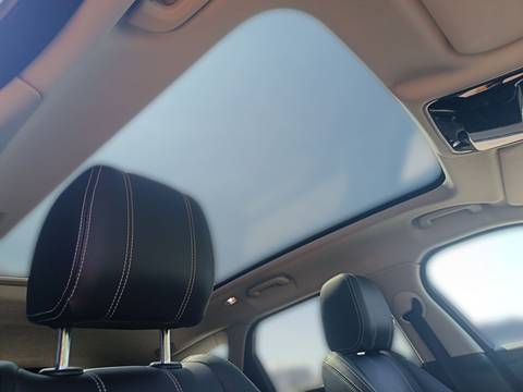 2018 Land Rover Range Rover Velar — sličica 25