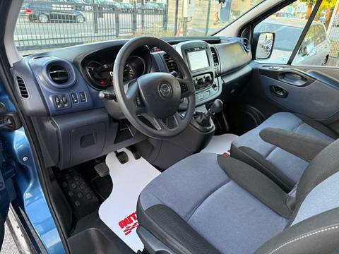 2015 Opel Vivaro — sličica 8