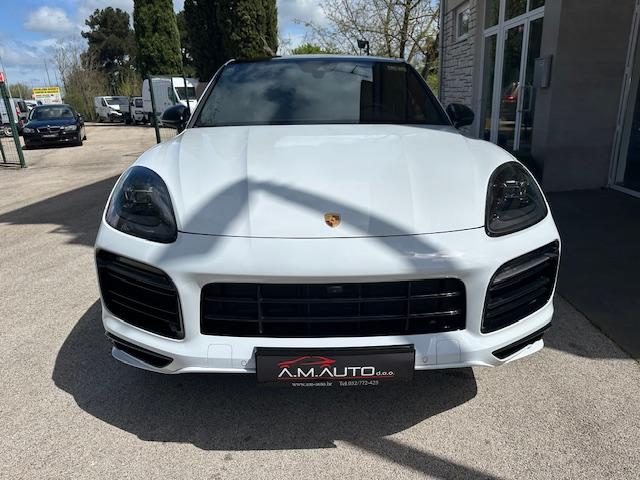 2023 Porsche Cayenne — fotografija 5