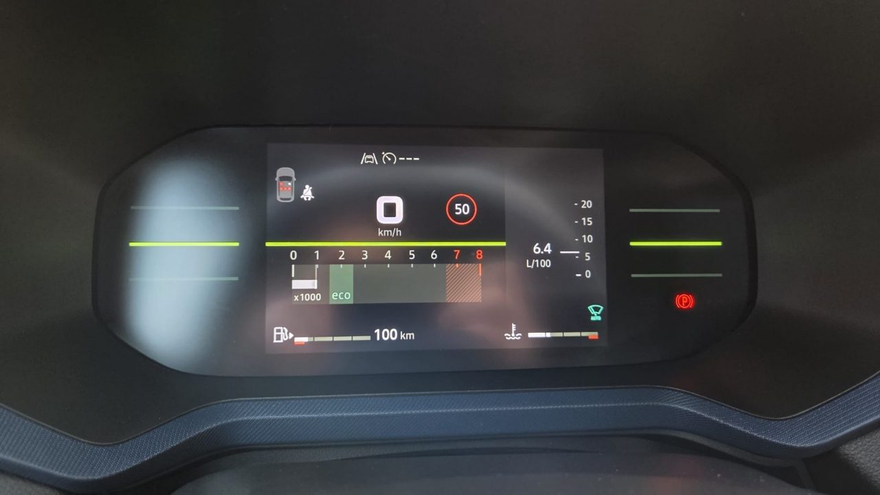 2025 Dacia Duster — fotografija 18