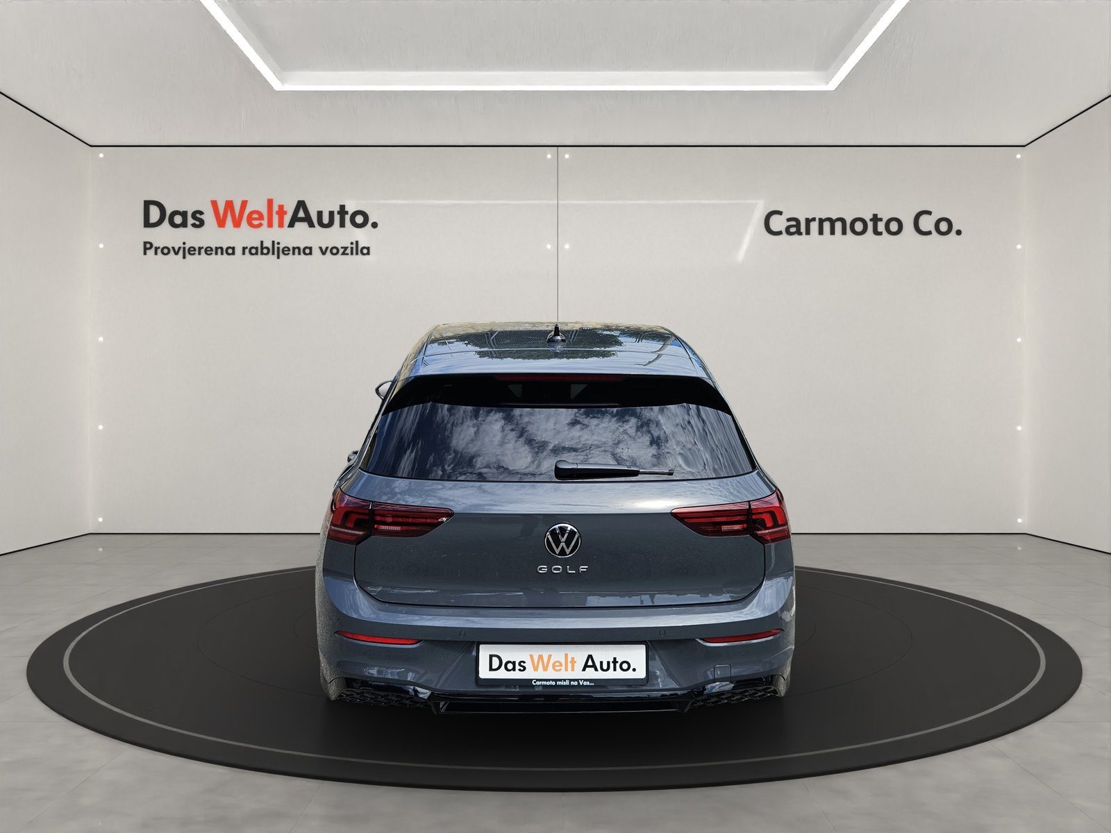 2026 Volkswagen Golf R-Line — fotografija 4