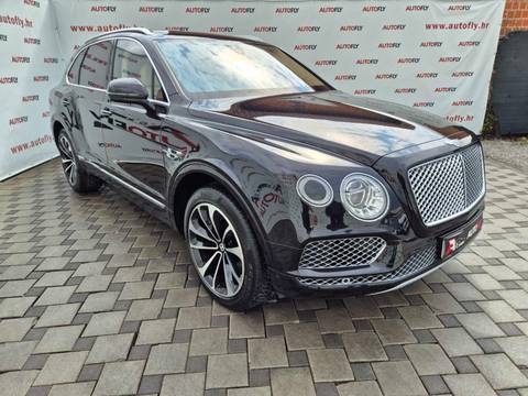 2016 Bentley Bentayga — sličica 10