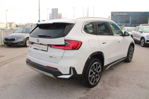 2023 BMW X1 — sličica 5