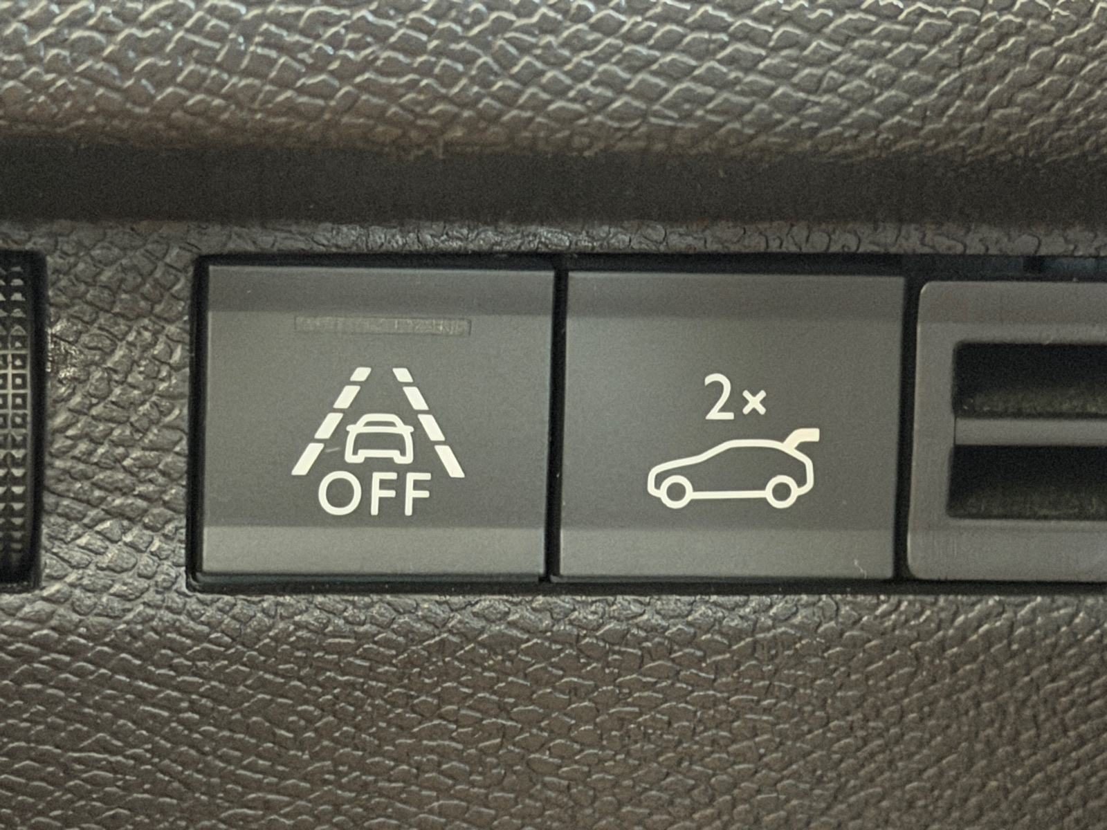 2023 Citroën C4 X — fotografija 25