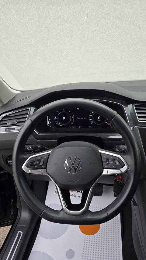 2023 Volkswagen Tiguan — sličica 15