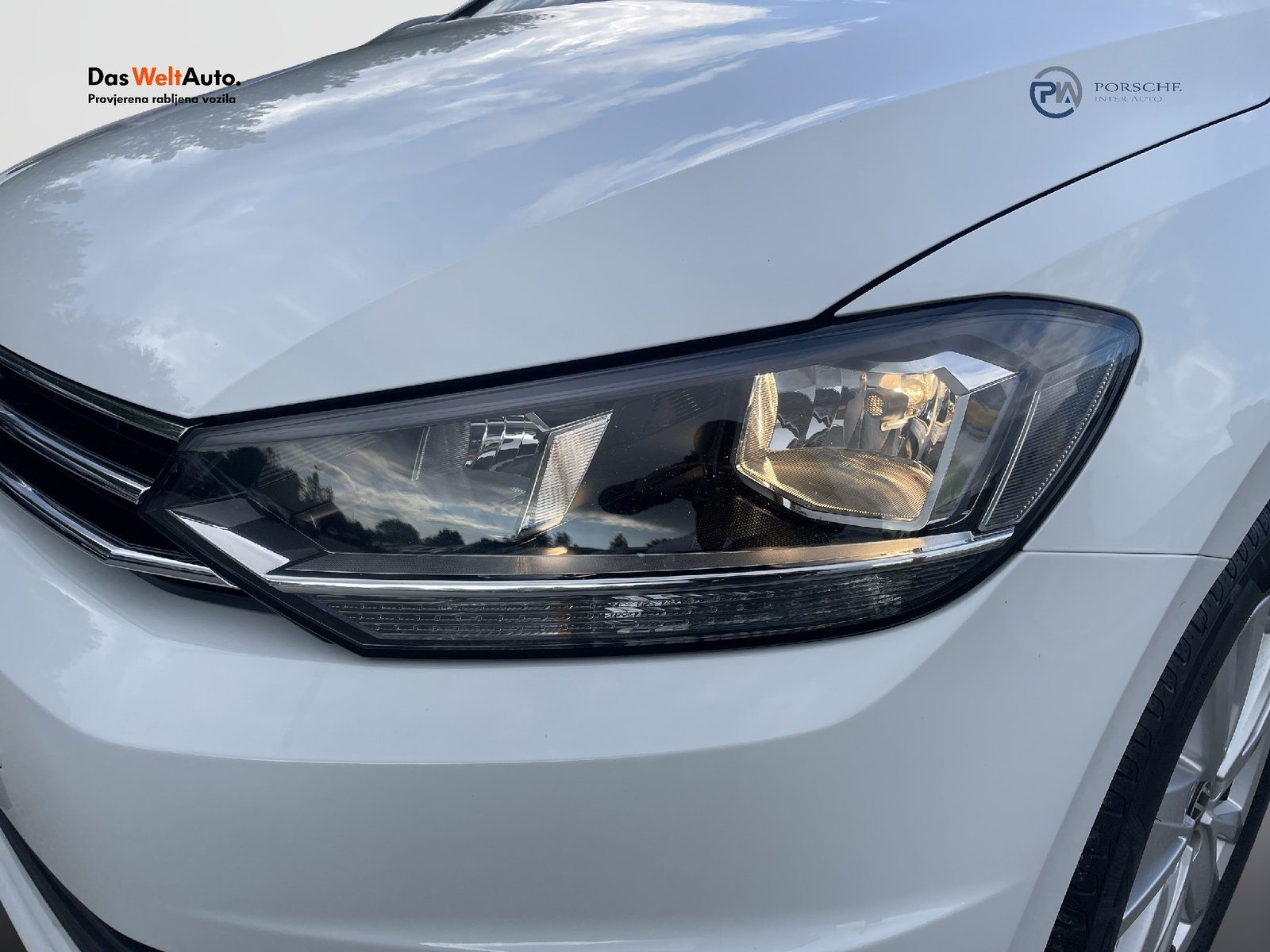 2021 Volkswagen Touran — fotografija 21