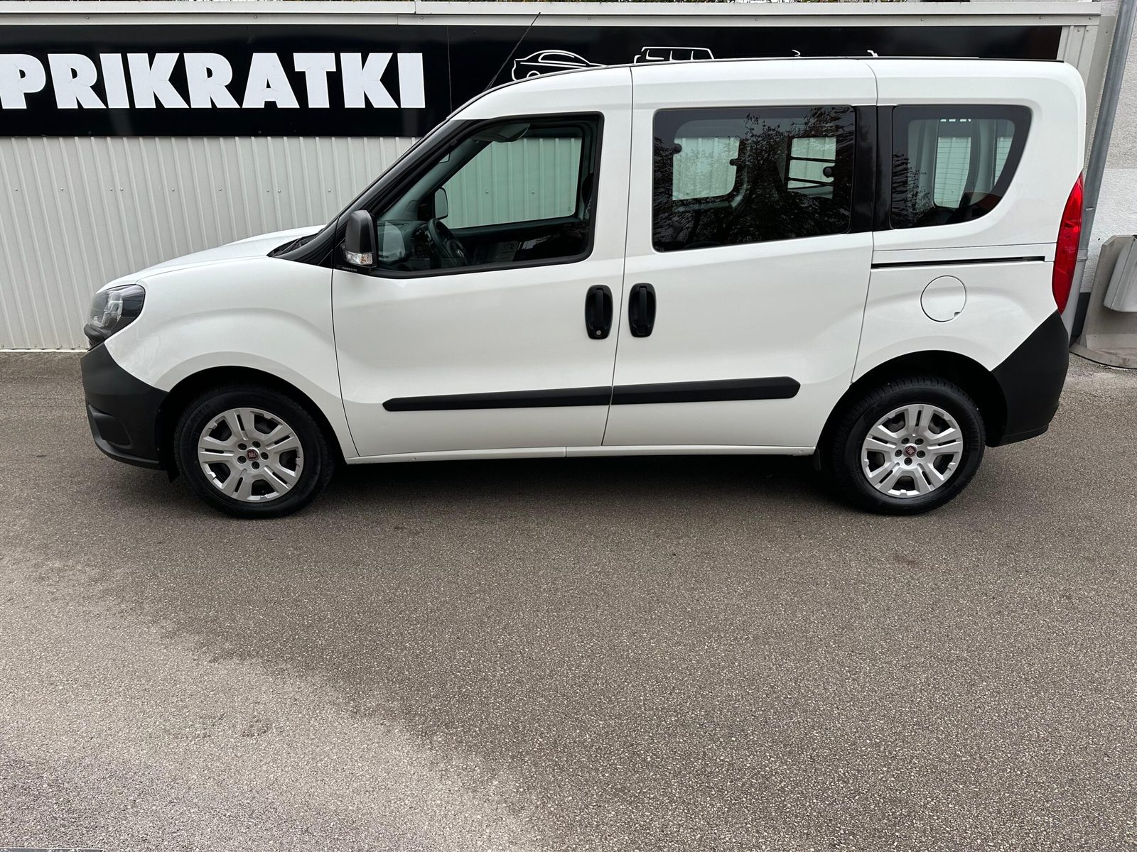 2022 Fiat Doblo — fotografija 8