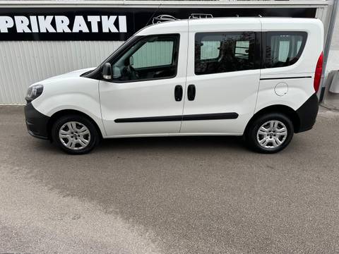 2022 Fiat Doblo — sličica 8