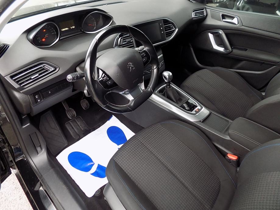 2019 Peugeot 308 — fotografija 9