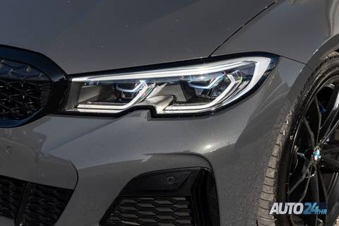 2020 BMW Serija 3 M340i — sličica 11