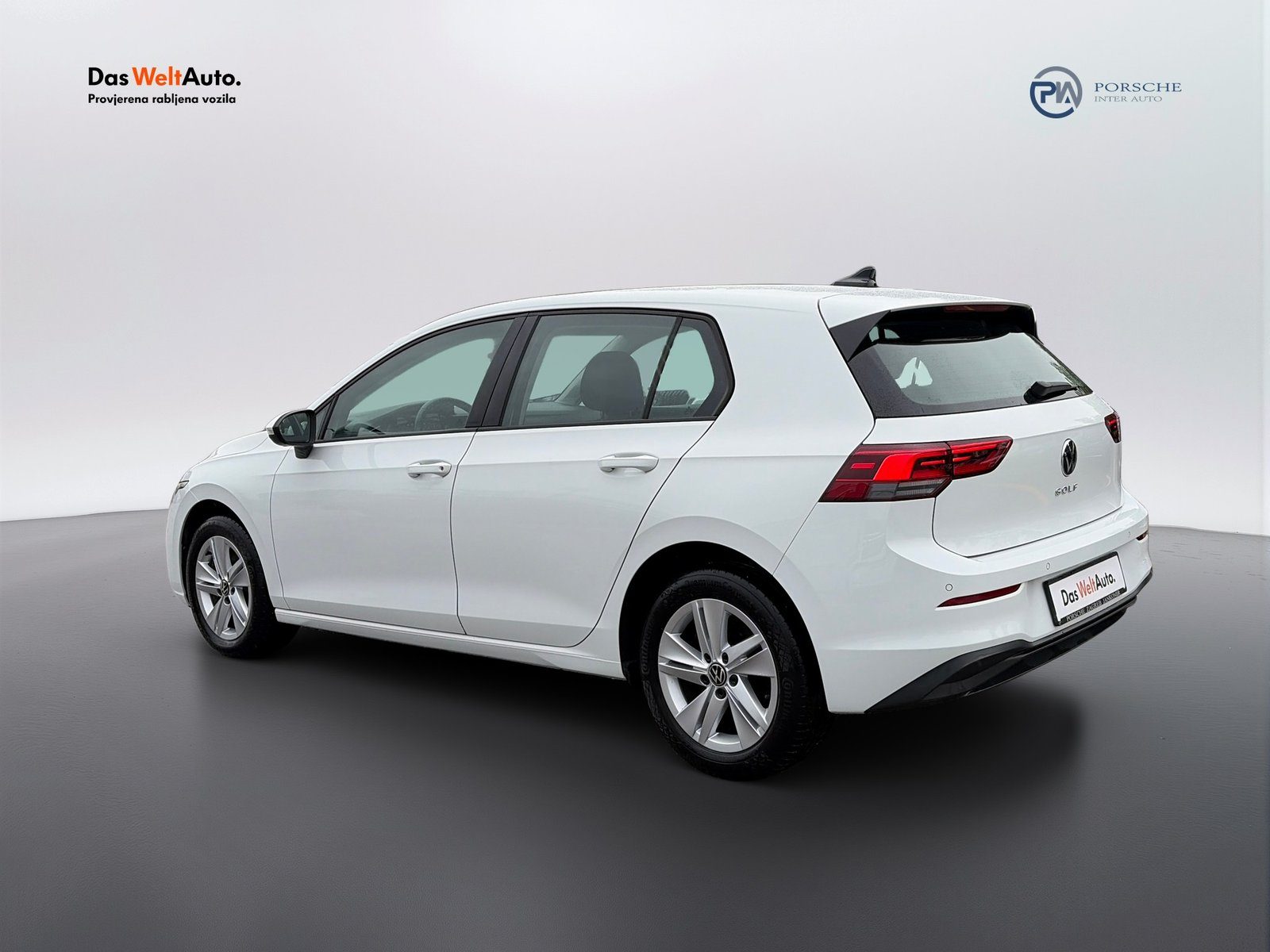 2023 Volkswagen Golf — fotografija 3