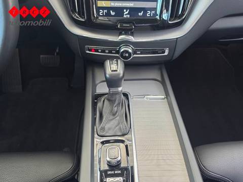2019 Volvo XC60 — sličica 9