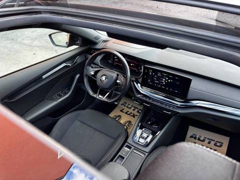 2022 Škoda Octavia Combi — sličica 10